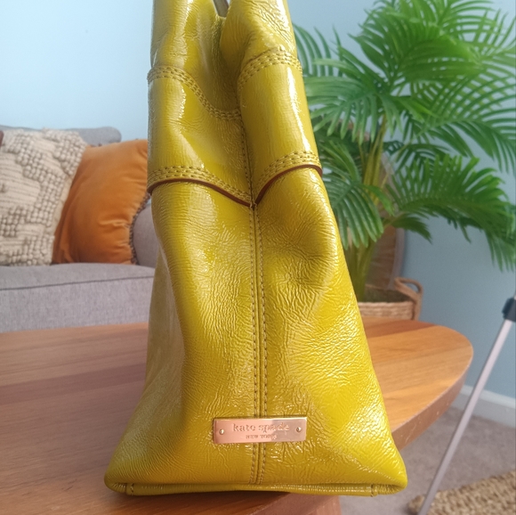 Kate Spade - Picture 2 of 11